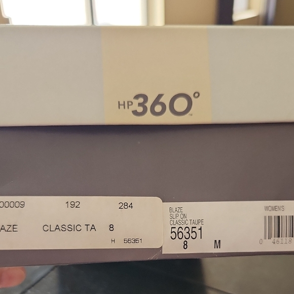 NWT Hush Puppies Tan Loafers - Picture 7 of 7